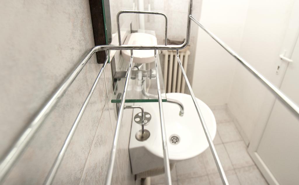 Bridge Apartment Белград Стая снимка